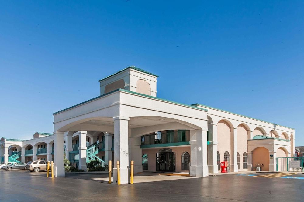 Super 8 By Wyndham Murfreesboro Luaran gambar