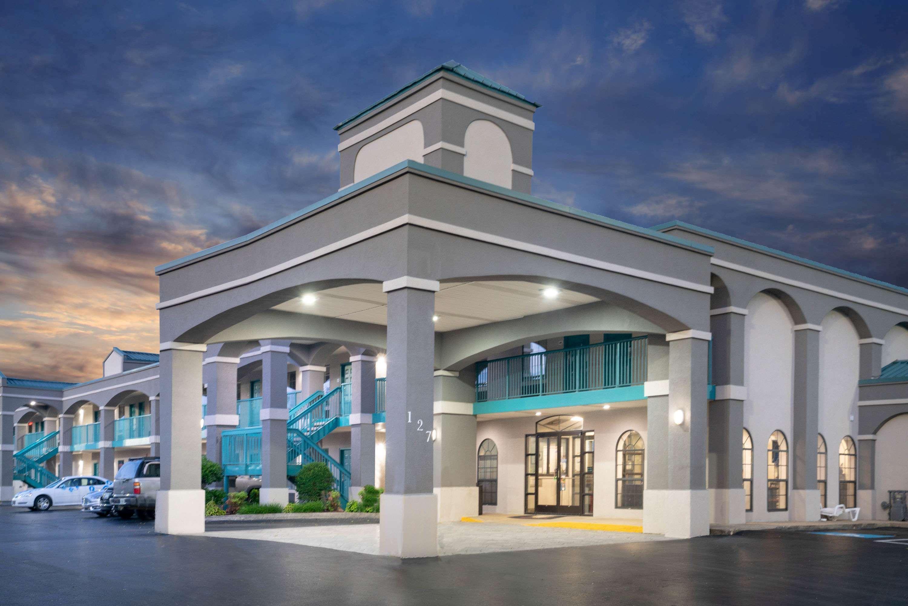 Super 8 By Wyndham Murfreesboro Luaran gambar