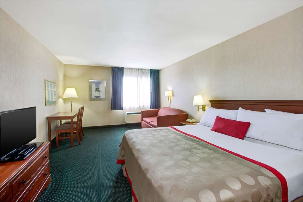Super 8 By Wyndham Murfreesboro Bilik gambar