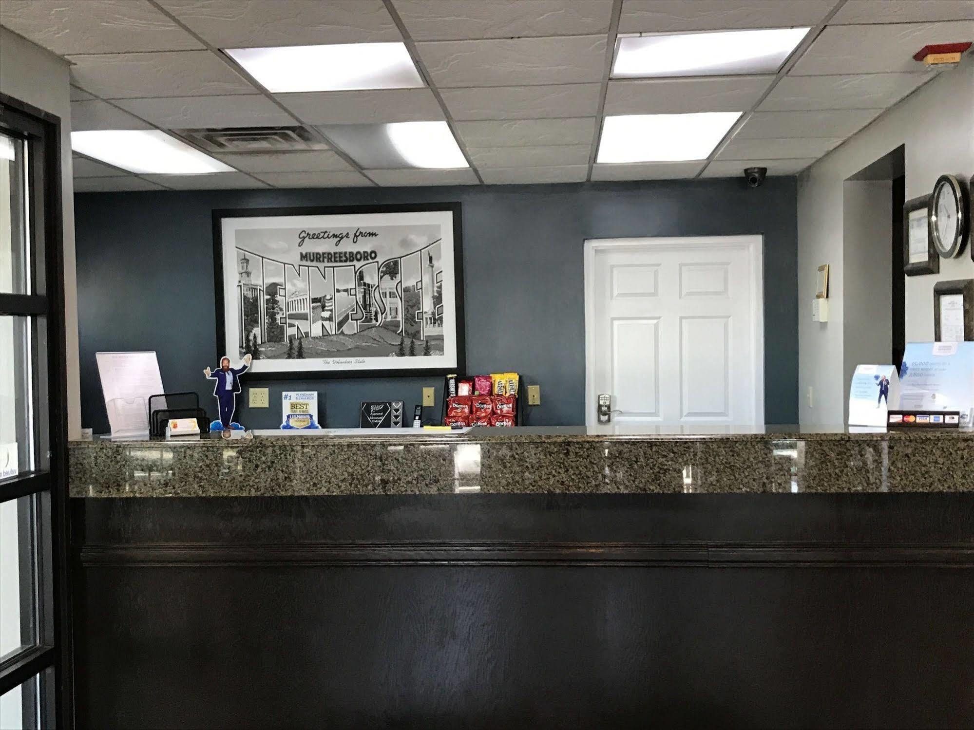 Super 8 By Wyndham Murfreesboro Luaran gambar